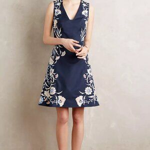 Moulinette Soeurs “Bellflower” Embroidered Dress (Anthropolgie) — Size 2P